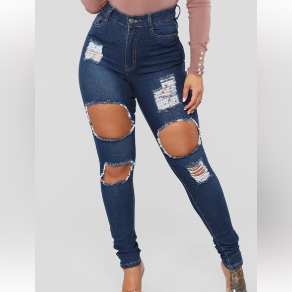 NWT Fashion Nova’s Needing Something Jeans - Dark Denim- Size 11/30 - Picture 3 of 13